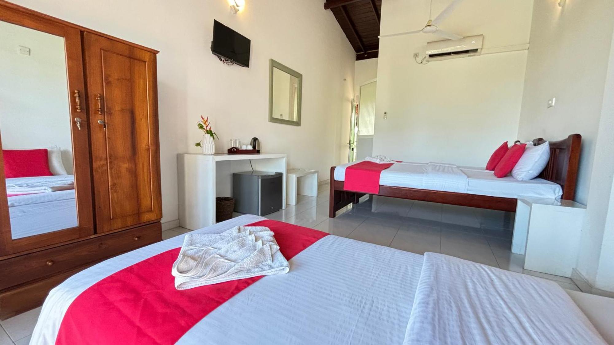 Hotel Chill Hill Hikkaduwa Zewnętrze zdjęcie